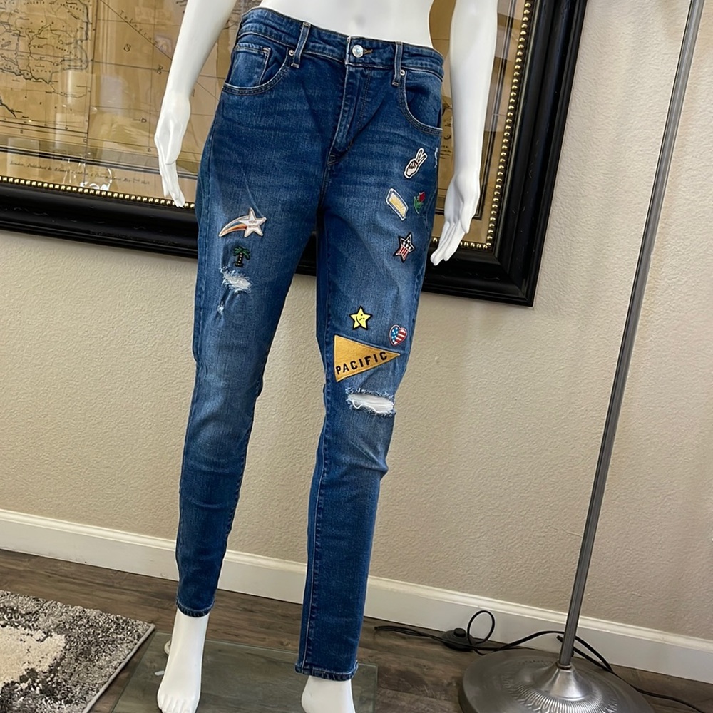 Use Levi Strauss & Co patch mid rise jeans straight leg